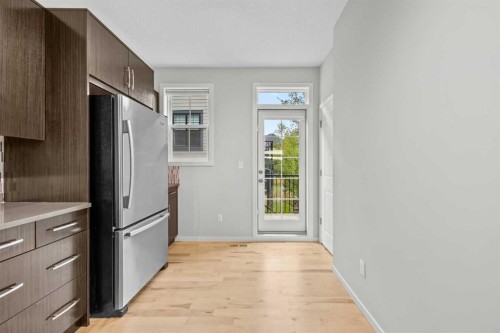 505 Ascot Circle Sw, Calgary, AB 
