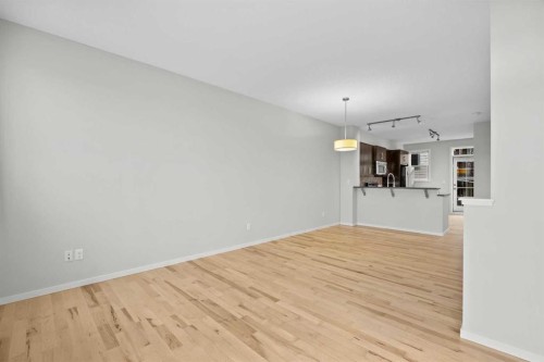 505 Ascot Circle Sw, Calgary, AB 