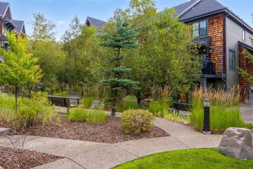 505 Ascot Circle Sw, Calgary, AB 