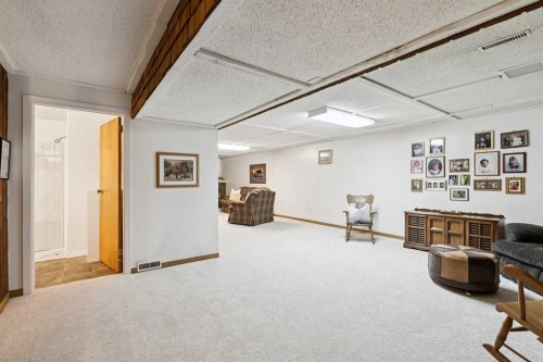 4919 Marlborough Drive Ne, Calgary, AB 