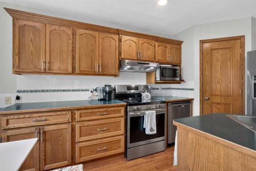 9867 Hidden Valley Drive Nw, Calgary, AB 