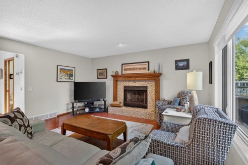9867 Hidden Valley Drive Nw, Calgary, AB 