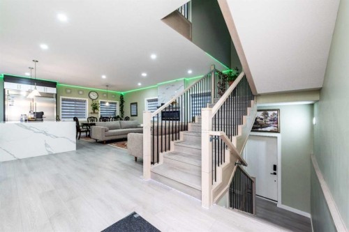 6 Strathridge Lane Sw, Calgary, AB 