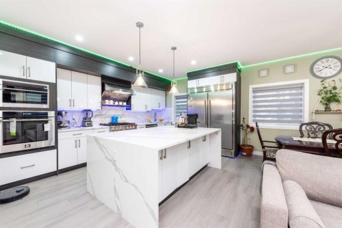 6 Strathridge Lane Sw, Calgary, AB 