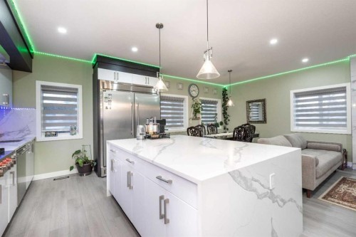 6 Strathridge Lane Sw, Calgary, AB 