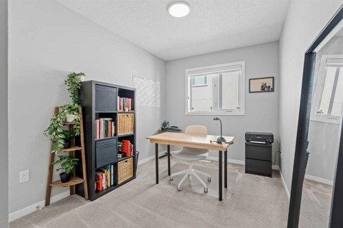 3304 2 Street Ne, Calgary, AB 
