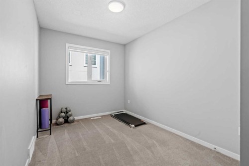 3304 2 Street Ne, Calgary, AB 