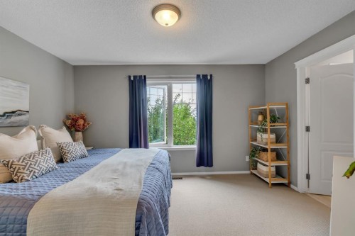 15 Eversyde Heath Sw, Calgary, AB 