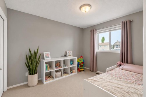 15 Eversyde Heath Sw, Calgary, AB 