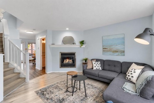 15 Eversyde Heath Sw, Calgary, AB 
