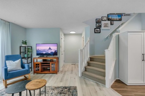 15 Eversyde Heath Sw, Calgary, AB 