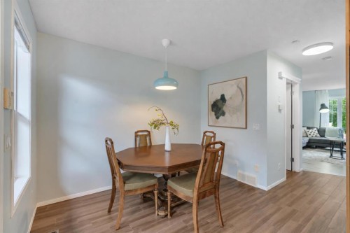 15 Eversyde Heath Sw, Calgary, AB 