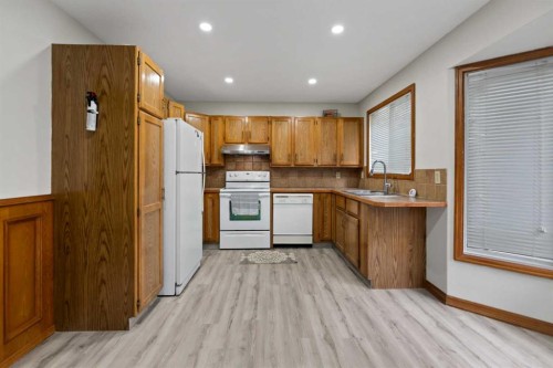 51 Castlebury Way Ne, Calgary, AB 