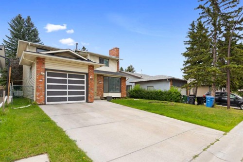 51 Castlebury Way Ne, Calgary, AB 