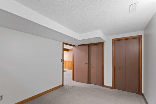 51 Castlebury Way Ne, Calgary, AB 
