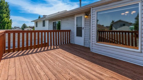 40 Costa Mesa Place Ne, Calgary, AB 