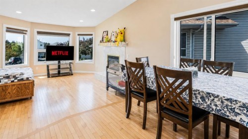 40 Costa Mesa Place Ne, Calgary, AB 