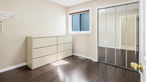40 Costa Mesa Place Ne, Calgary, AB 