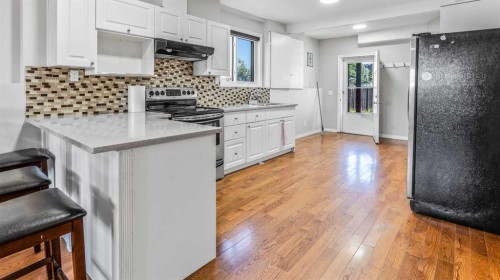 40 Costa Mesa Place Ne, Calgary, AB 