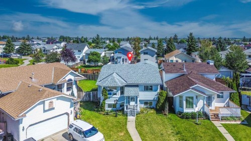 40 Costa Mesa Place Ne, Calgary, AB 