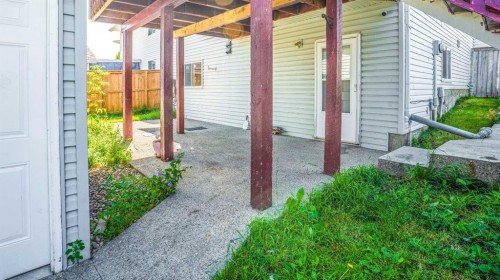 40 Costa Mesa Place Ne, Calgary, AB 