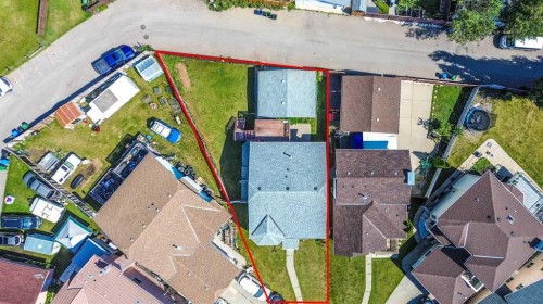 40 Costa Mesa Place Ne, Calgary, AB 