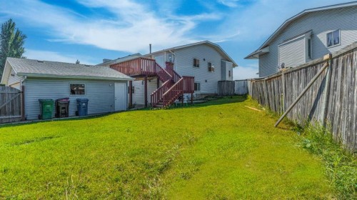 40 Costa Mesa Place Ne, Calgary, AB 
