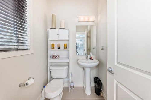 6 Nolan Hill Gate Nw, Calgary, AB 