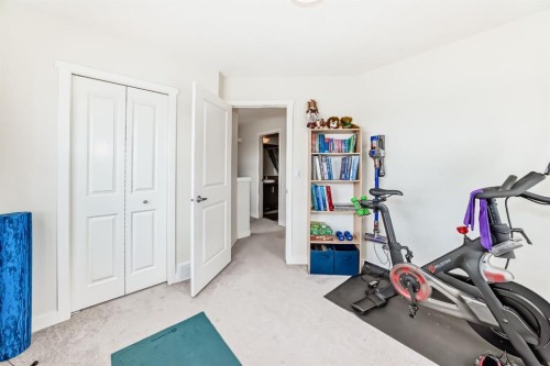 6 Nolan Hill Gate Nw, Calgary, AB 