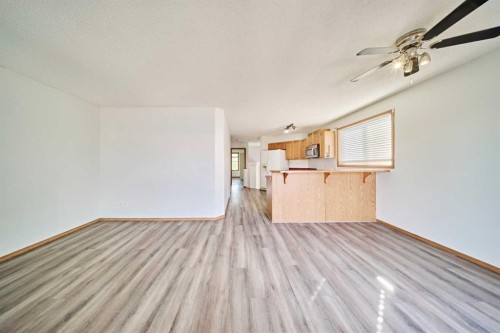 240 Covehaven Road Ne, Calgary, AB 
