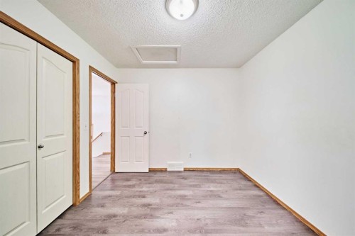240 Covehaven Road Ne, Calgary, AB 
