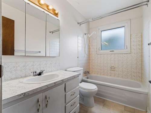 1219 Hunterquay Hill Nw, Calgary, AB 
