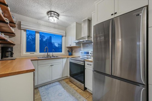 363 Queensland Drive Se, Calgary, AB 