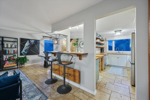 363 Queensland Drive Se, Calgary, AB 
