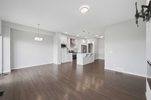 186 Carringvue Park Nw, Calgary, AB 