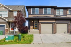 186 Carringvue Park NW Calgary, AB T3P 1L1