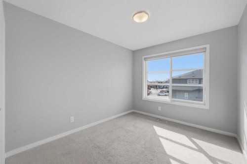 186 Carringvue Park Nw, Calgary, AB 