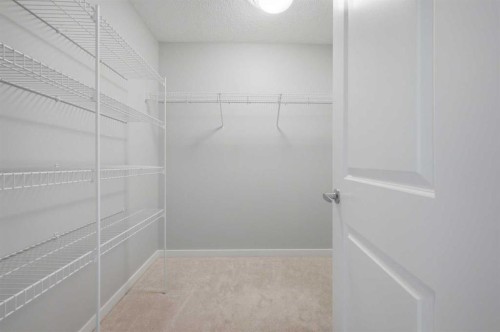 186 Carringvue Park Nw, Calgary, AB 