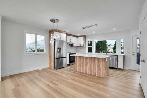 171 Castlebrook Rise Ne, Calgary, AB 
