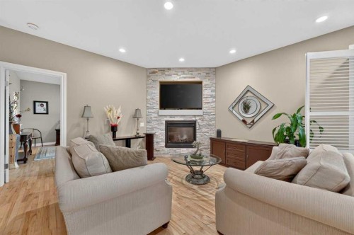 75 Elysian Crescent Sw, Calgary, AB 