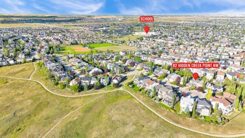 82 Hidden Creek Point Nw, Calgary, AB 