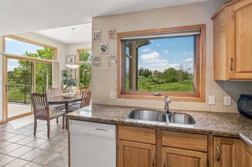 127 Edgeridge Close Nw, Calgary, AB 