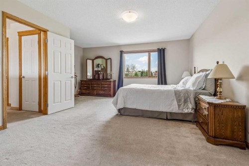 127 Edgeridge Close Nw, Calgary, AB 