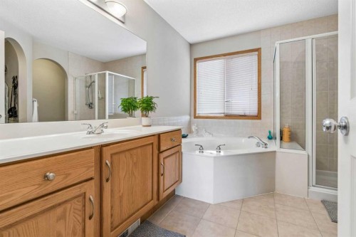 127 Edgeridge Close Nw, Calgary, AB 