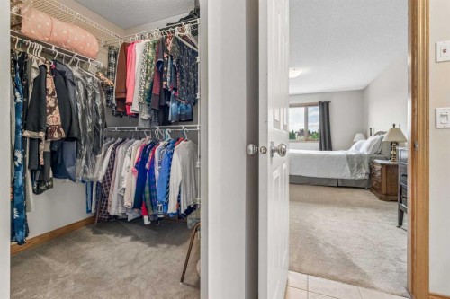127 Edgeridge Close Nw, Calgary, AB 