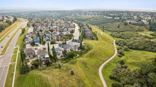 127 Edgeridge Close Nw, Calgary, AB 