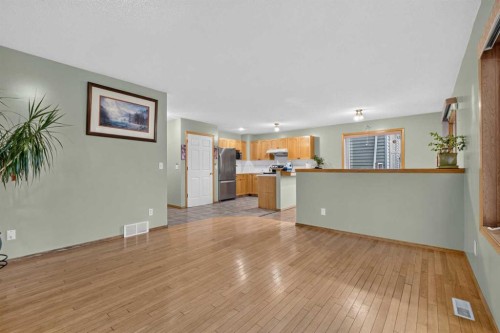 179 Erin Park Drive Se, Calgary, AB 