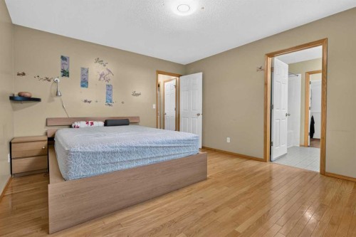 179 Erin Park Drive Se, Calgary, AB 