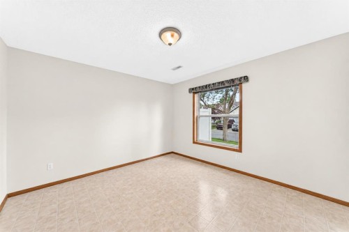 22 Somervale Point Sw, Calgary, AB 