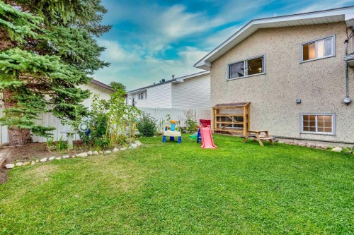 412 78 Avenue Ne, Calgary, AB 